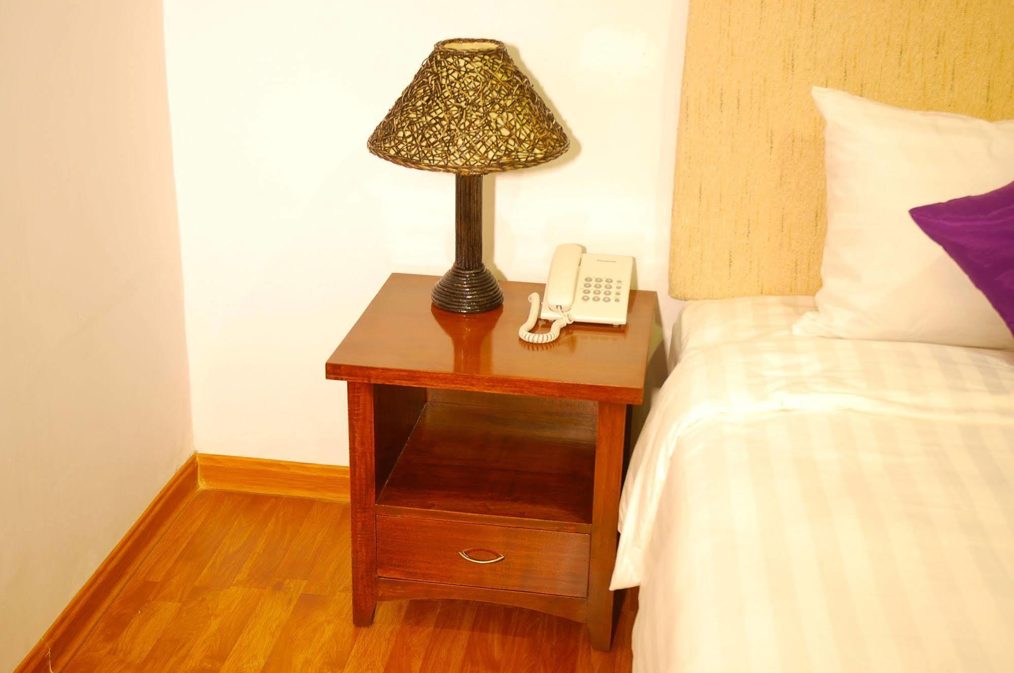 Hotel K Rangun Kültér fotó