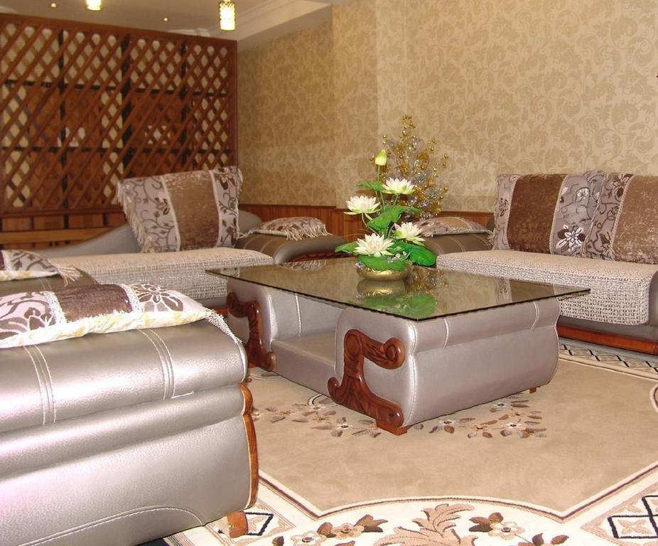Hotel K Rangun Kültér fotó