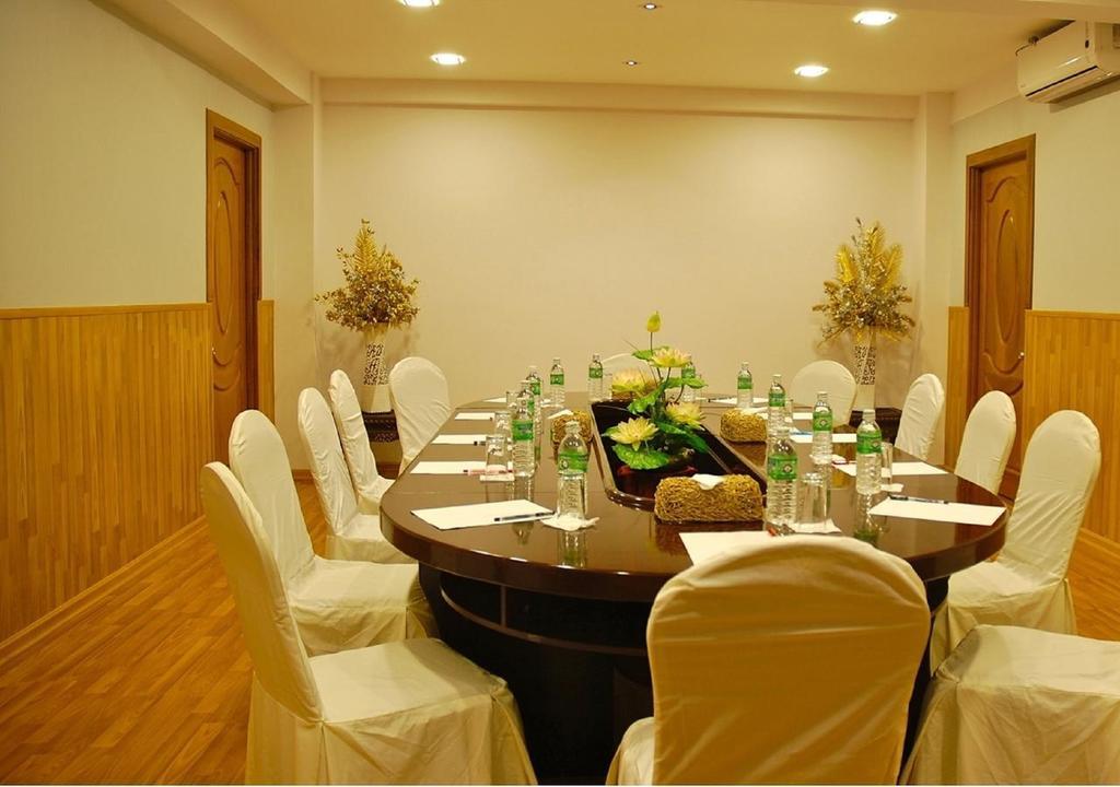 Hotel K Rangun Kültér fotó